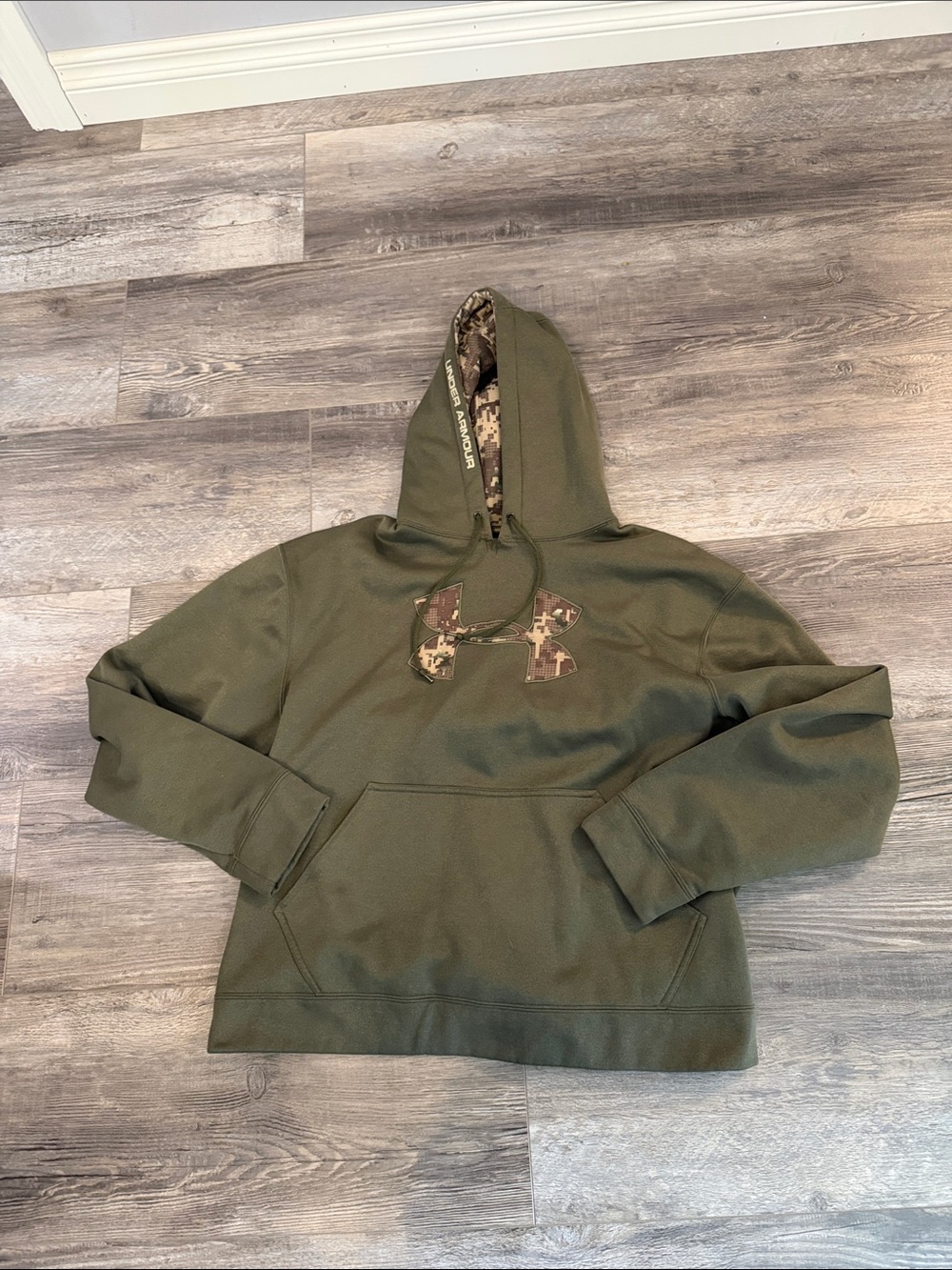 Under Armour Olive Camo Logo Pullover Hoodie